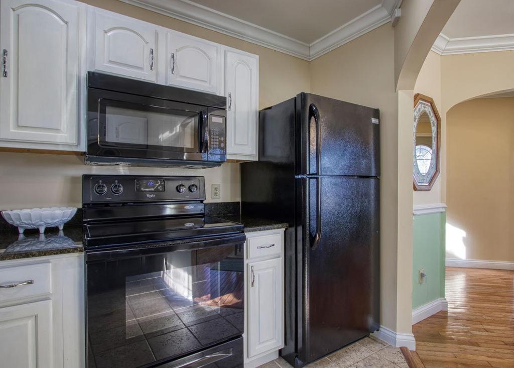 Ober Hideaway, Hot Tub, Wifi, 1089 Free Tickets Each Paid Day, Dollywood And More Гатлинбург Экстерьер фото