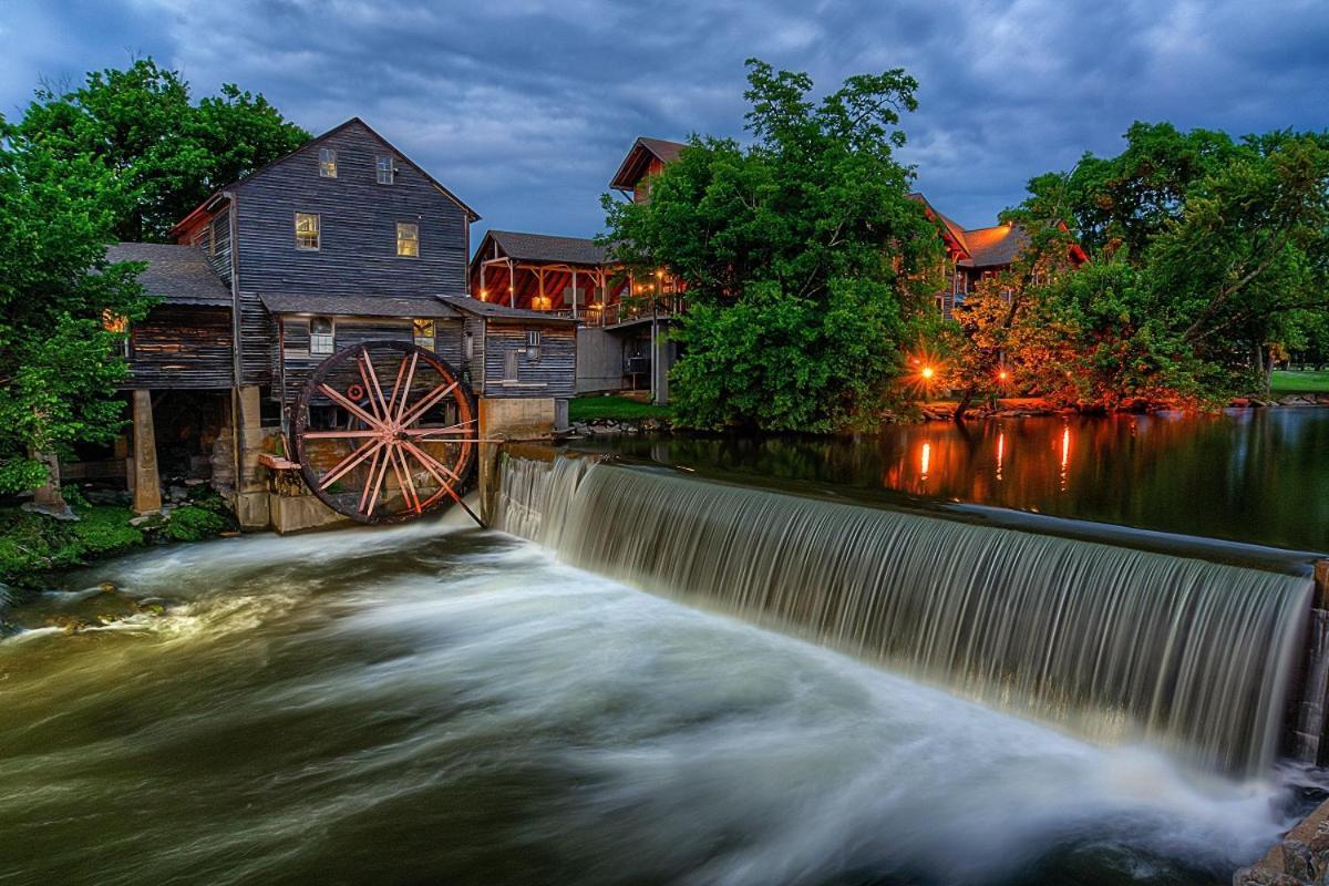 Ober Hideaway, Hot Tub, Wifi, 1089 Free Tickets Each Paid Day, Dollywood And More Гатлинбург Экстерьер фото
