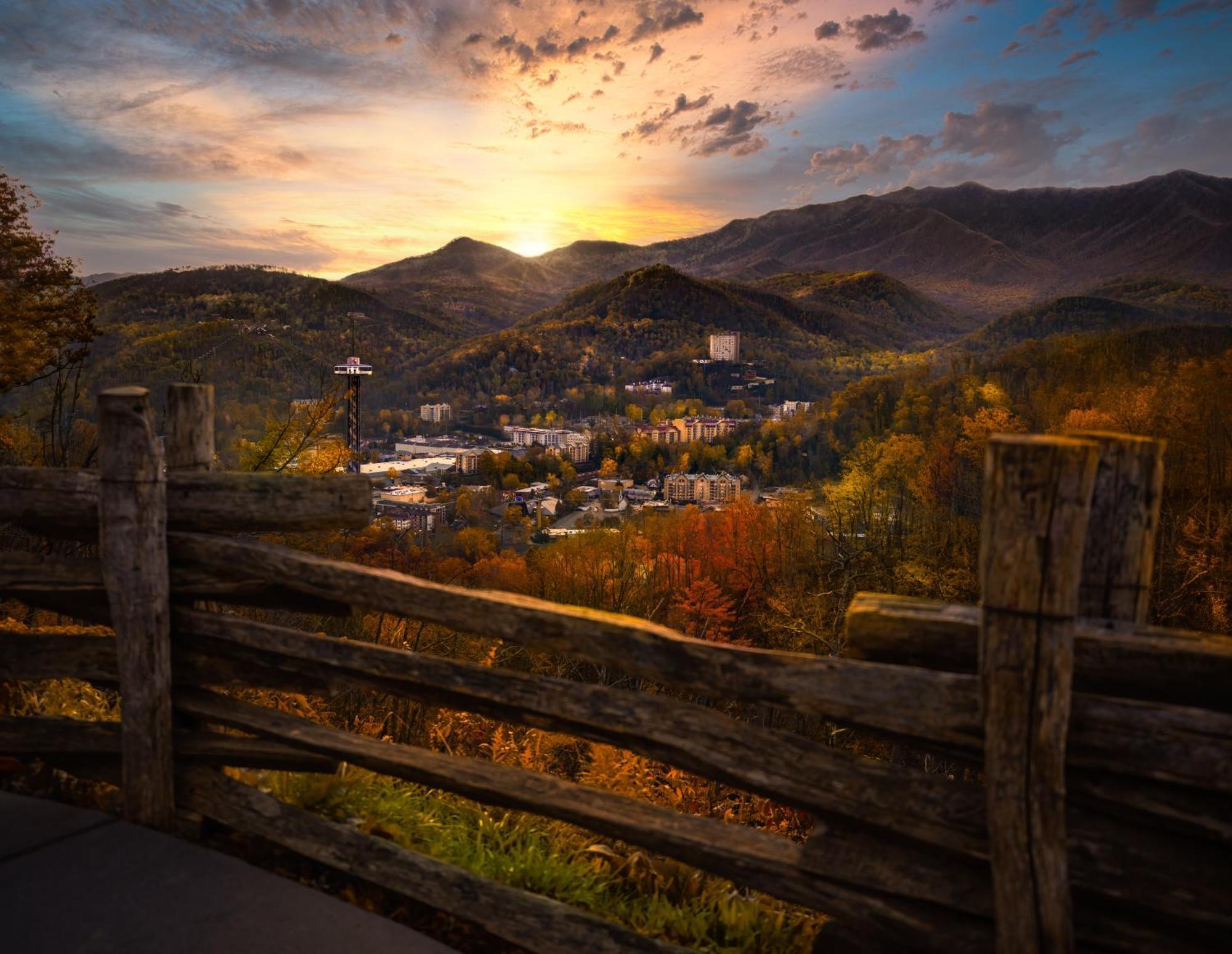 Ober Hideaway, Hot Tub, Wifi, 1089 Free Tickets Each Paid Day, Dollywood And More Гатлинбург Экстерьер фото