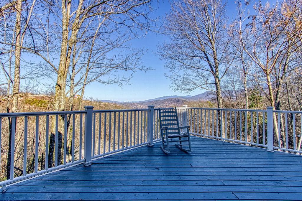 Ober Hideaway, Hot Tub, Wifi, 1089 Free Tickets Each Paid Day, Dollywood And More Гатлинбург Экстерьер фото